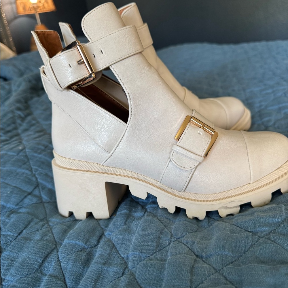 BEAST FASHION Cream Ankle Booties with Rugged Sole